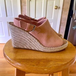 Tom’s Monica Wedge Heel